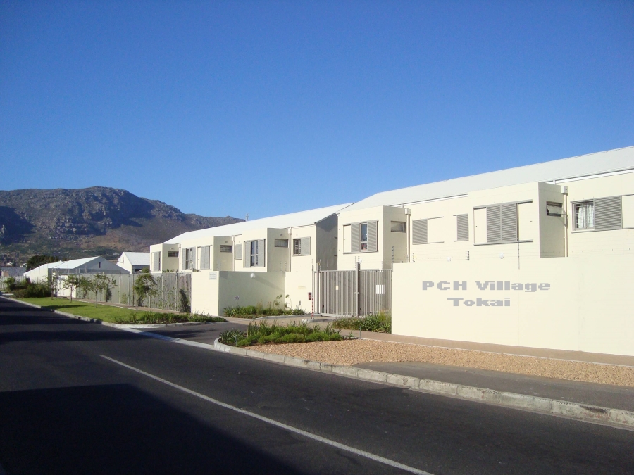 To Let 1 Bedroom Property for Rent in Kirstenhof Western Cape